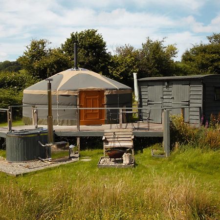 Go Eco Glamping Hotel Lampeter Bagian luar foto